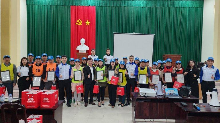 Chương trình Hướng dẫn Lái xe An toàn của Honda Ôtô Nghệ An - Sông Lam tại Trường trung cấp Kinh tế & Kỹ thuật Bắc Nghệ An